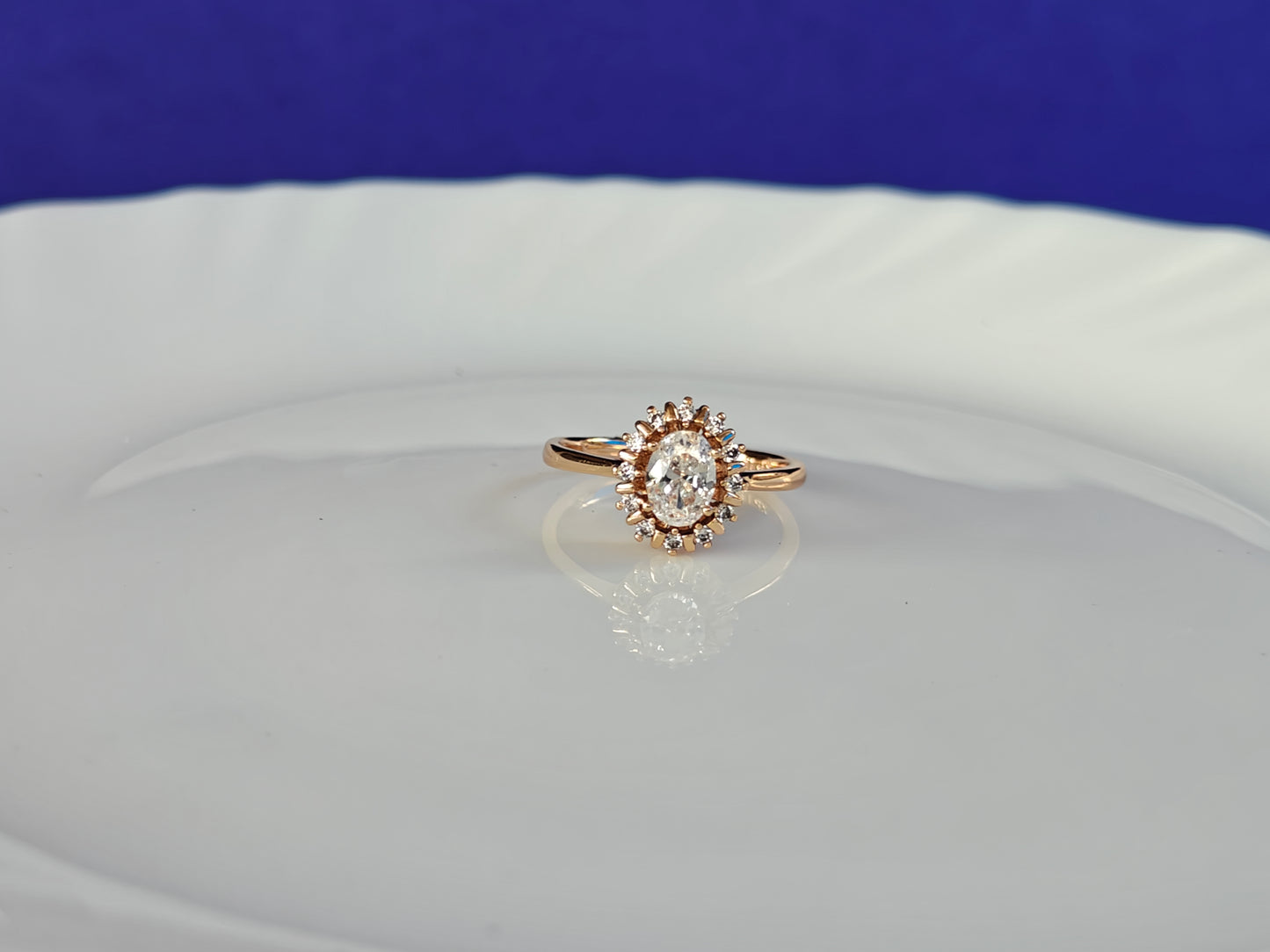 ROSEGOLD RING ..