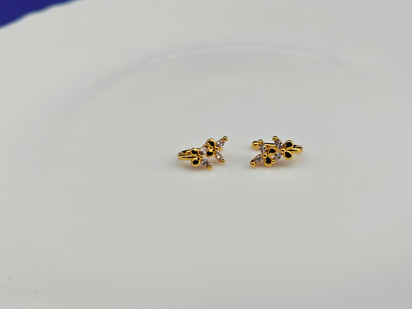 18 K PLATED MULTI USE GOLD NOSEPIN/EARCUFF SINGLE