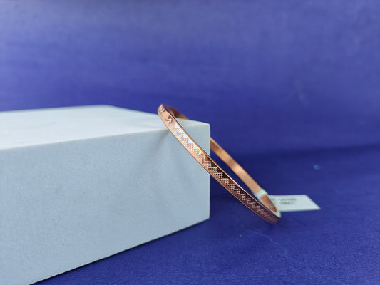 ADULT MINIMAL ROSEGOLD BRACELET X