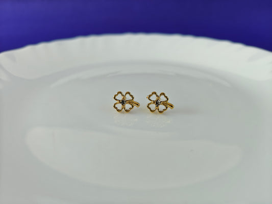 GOLD EARRING  8U T7 X