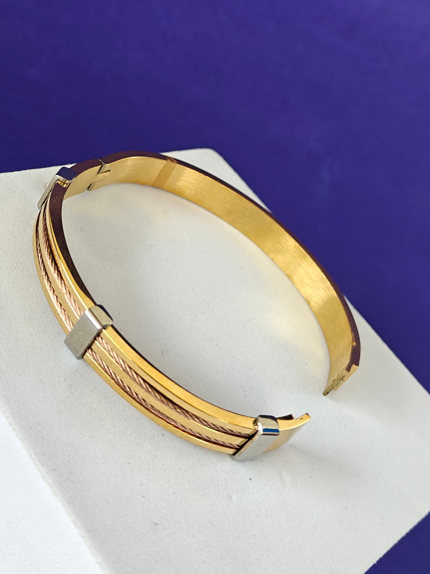 UNISEX KADA GOLD BRACELET