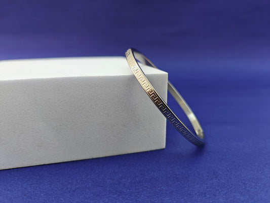ADULT MINIMAL SILVER BRACELET X