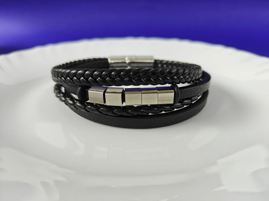 BLACK LEATHER BRACELET FOUR LAYER