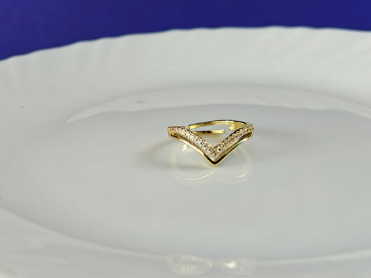 GOLD ADJUSTABLE RING ..