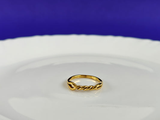 GOLD RING X