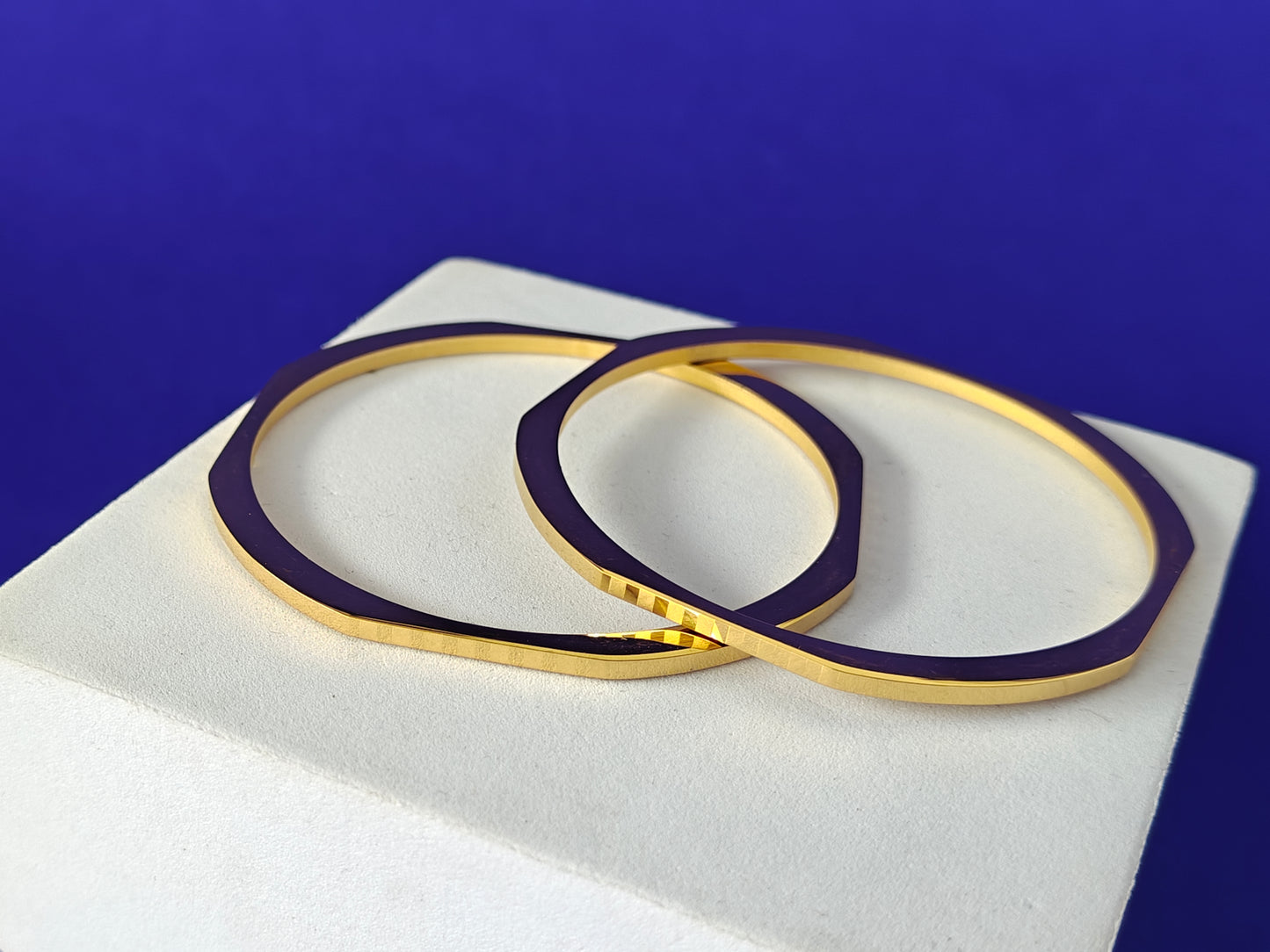 18K PLATED GOLD BANGLE PAIR