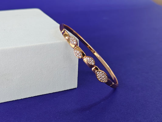 PREMIUM ROSEGOLD CUFF