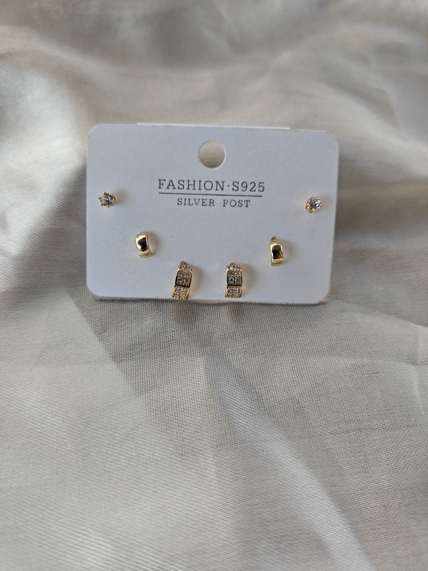 GOLD COMBO EARRING D Y