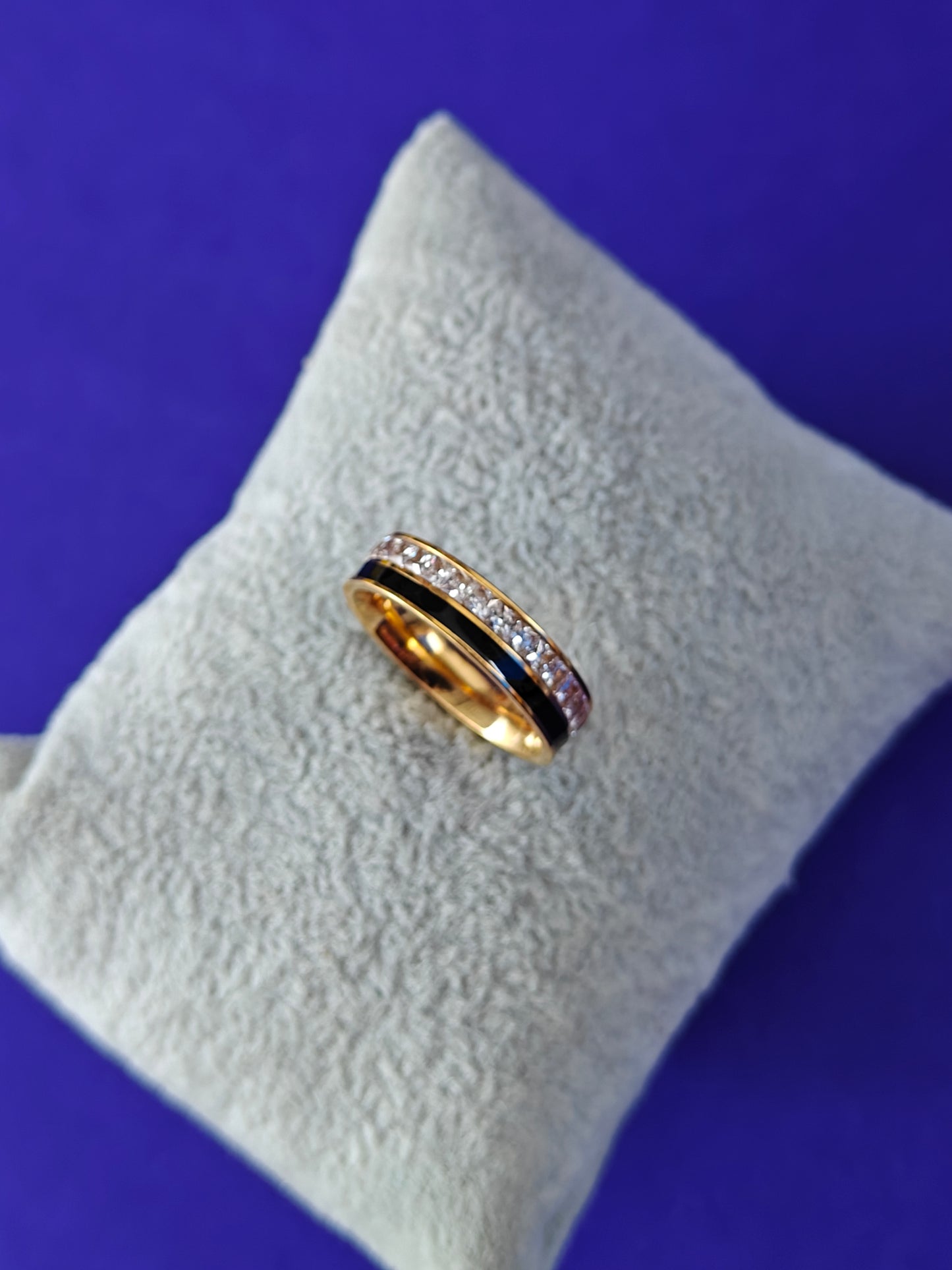 ROSEGOLD RING..