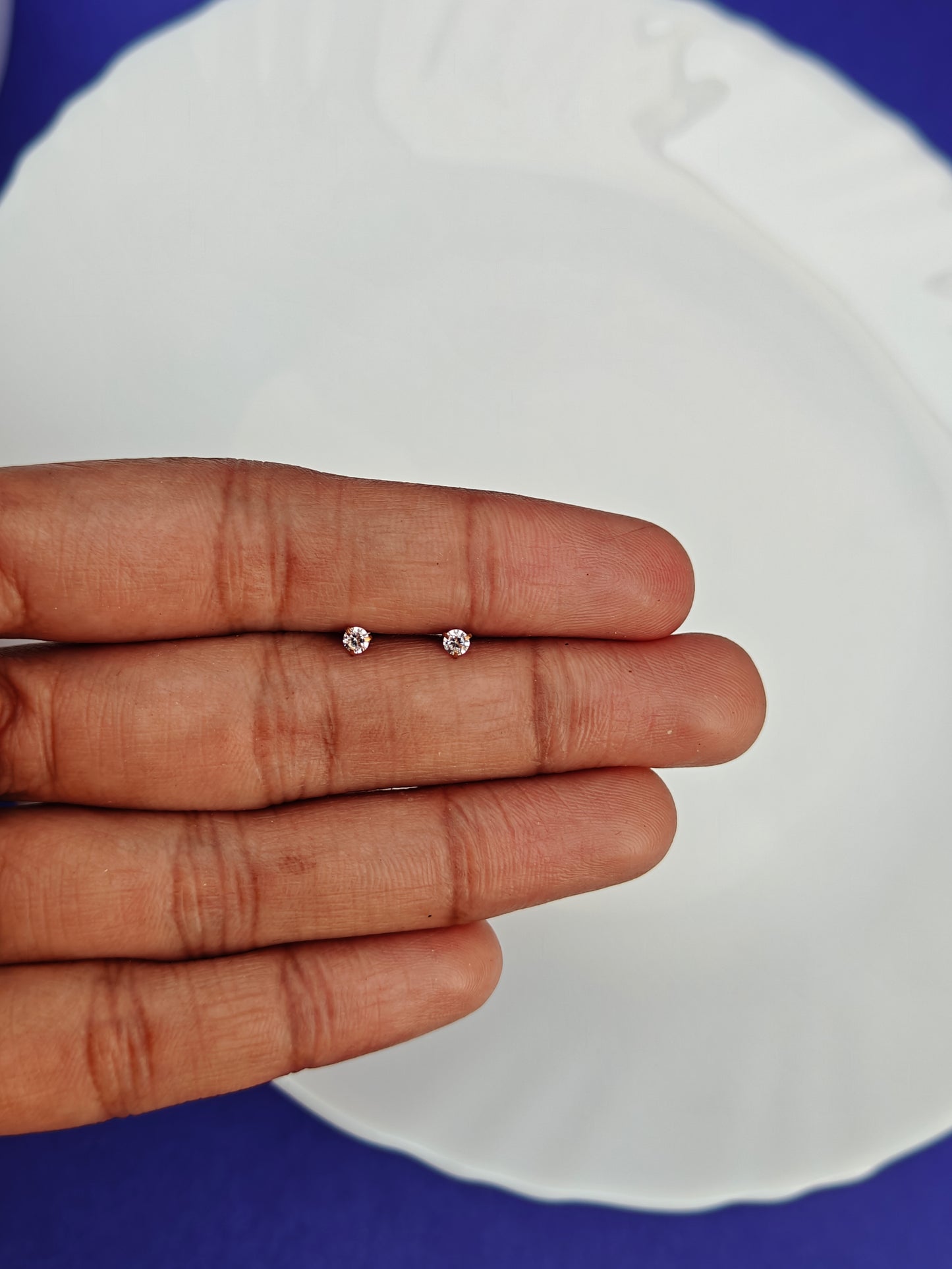 SCREW TYPE EARRINGS ANTI TARNISH AS 10