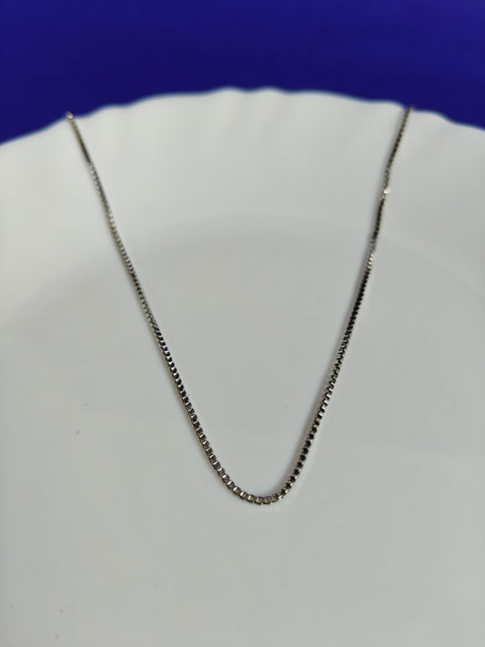 UNISEX SILVER CHAIN Q2 U