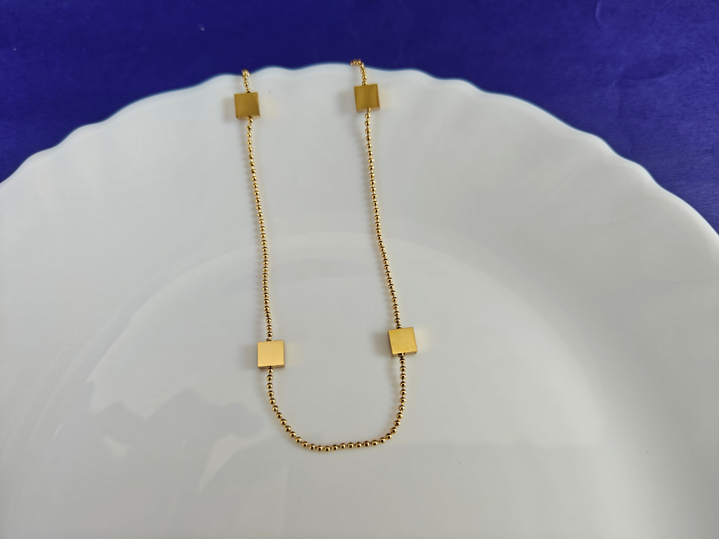 CHARM GOLD CHAIN Z  M10'