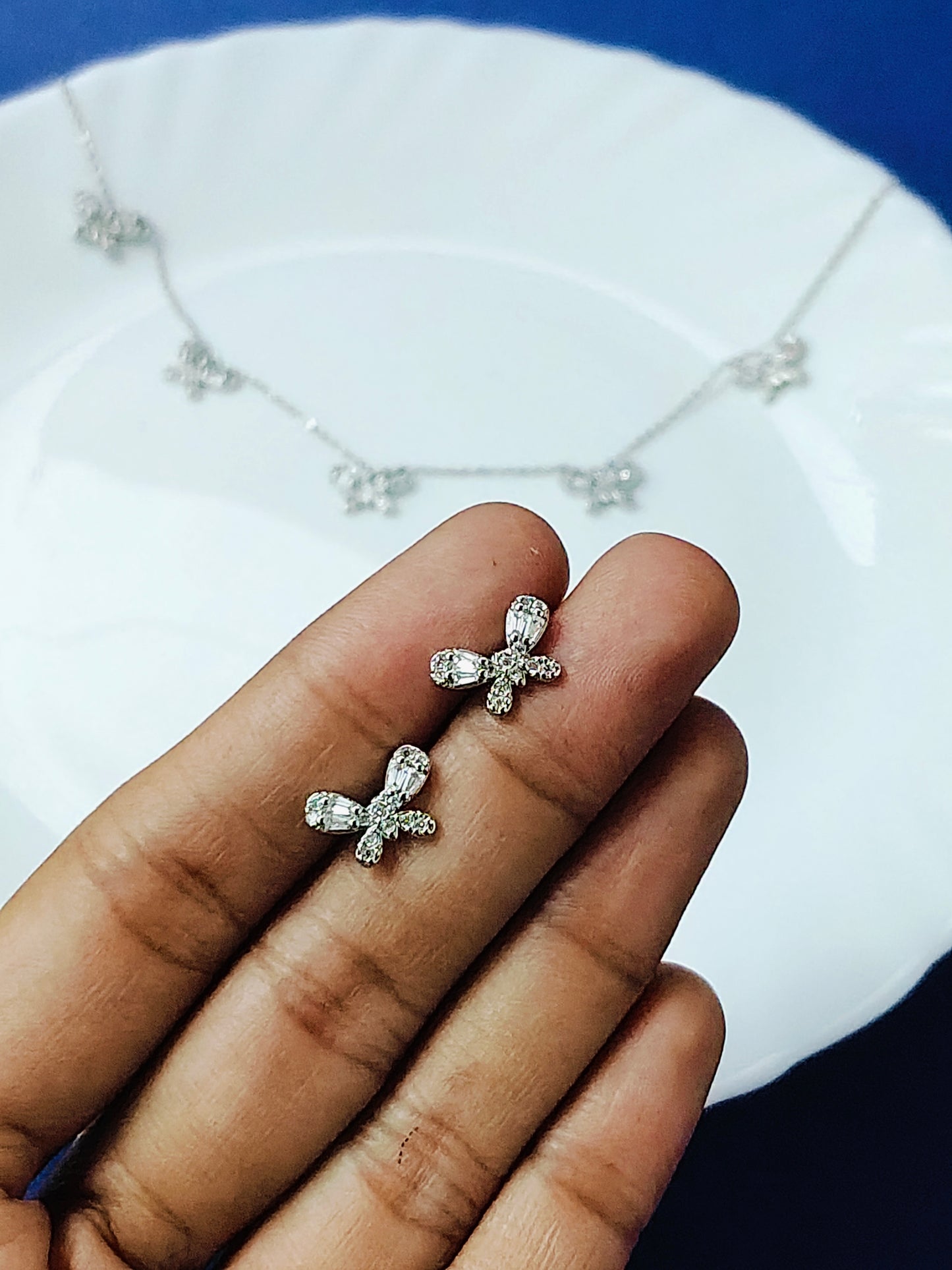 FULLY ADJUSTABLE SILVER CHAIN COMBO WITH EARRINGS R CEI