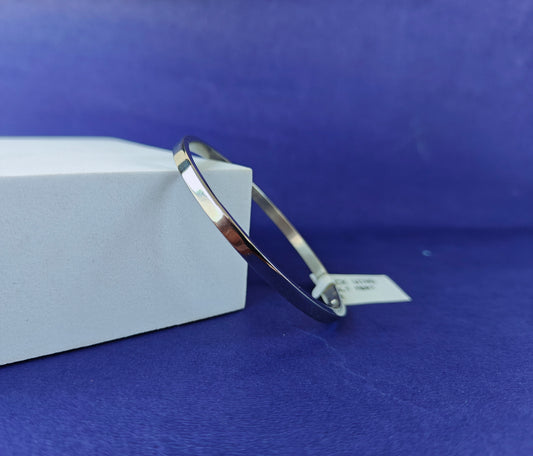 ADULT MINIMAL SILVER BRACELET X