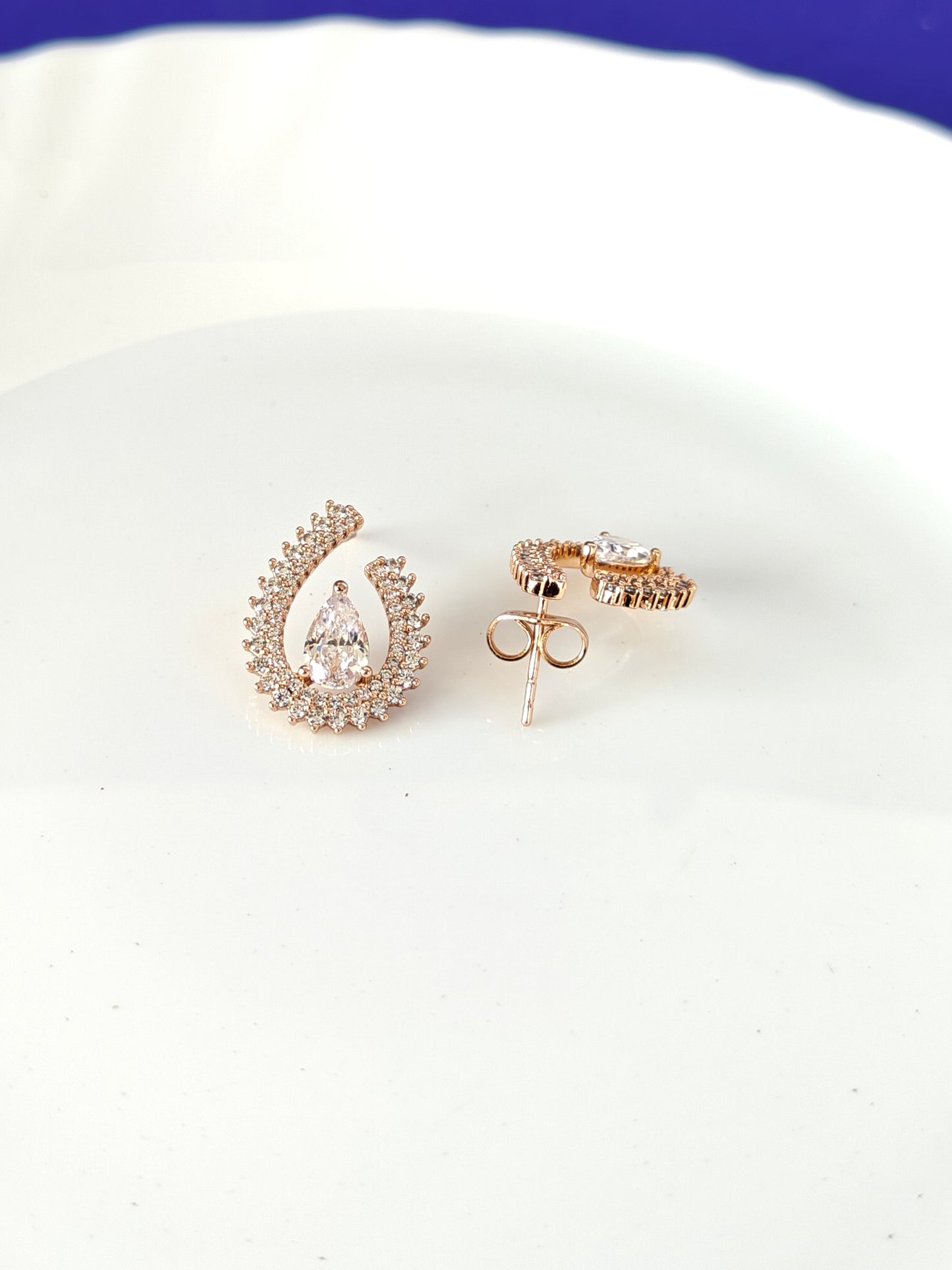 ROSEGOLD EARRING 3C BT.
