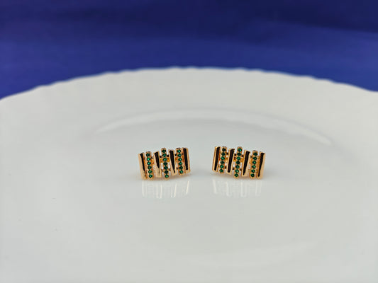 GOLD EARRING  9A T7 X