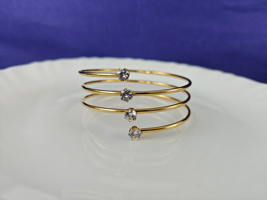 GOLD  BRACELET