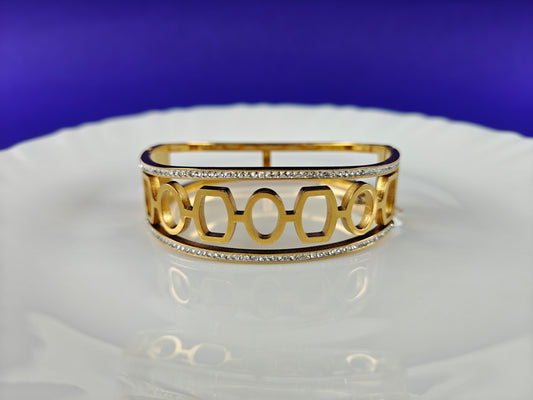GOLD  BRACELET X
