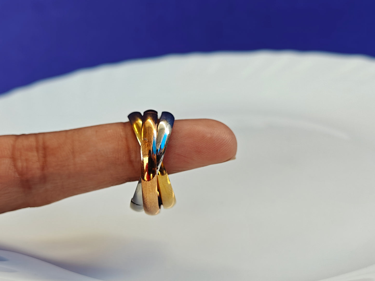 MENS RING..